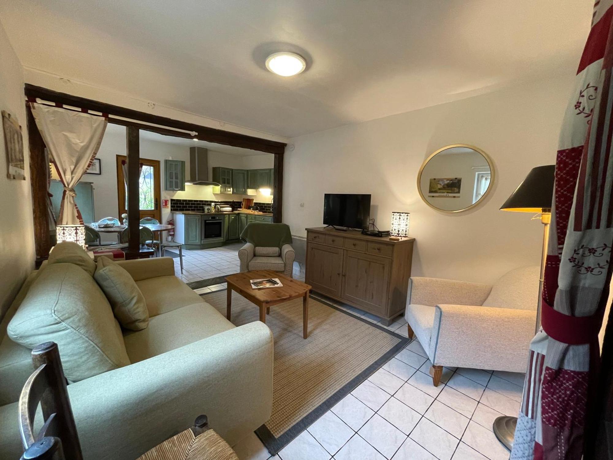 Maison De Jardin - Confort, Commodite, Bien Equipe Livarot-Pays-d'Auge ภายนอก รูปภาพ